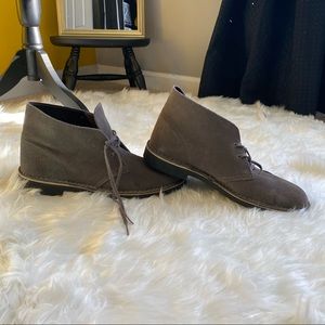 Clarks Leather Italian Suede Brown Gray Booties Boots Mens 12